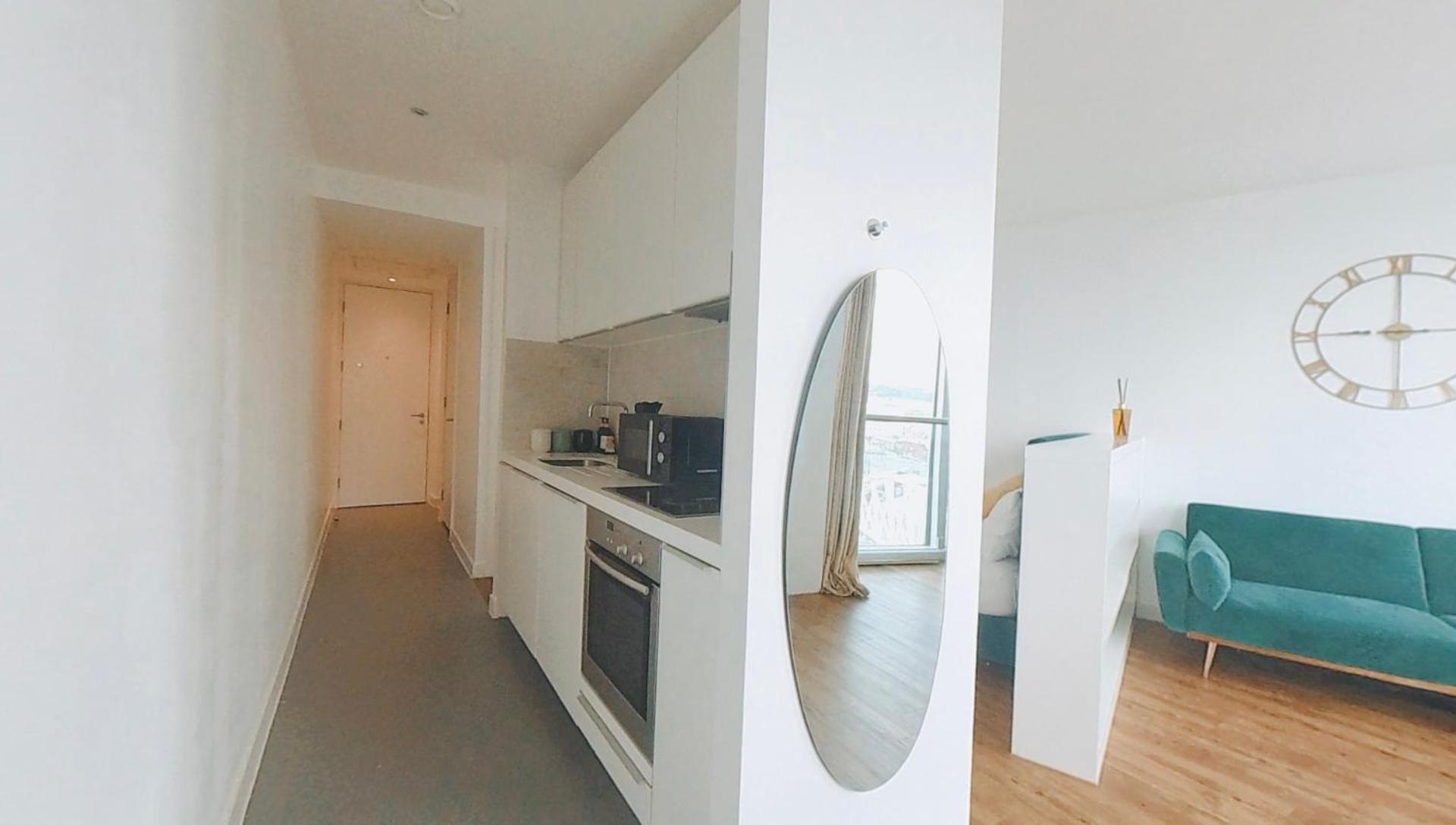 Metro Height Appartement